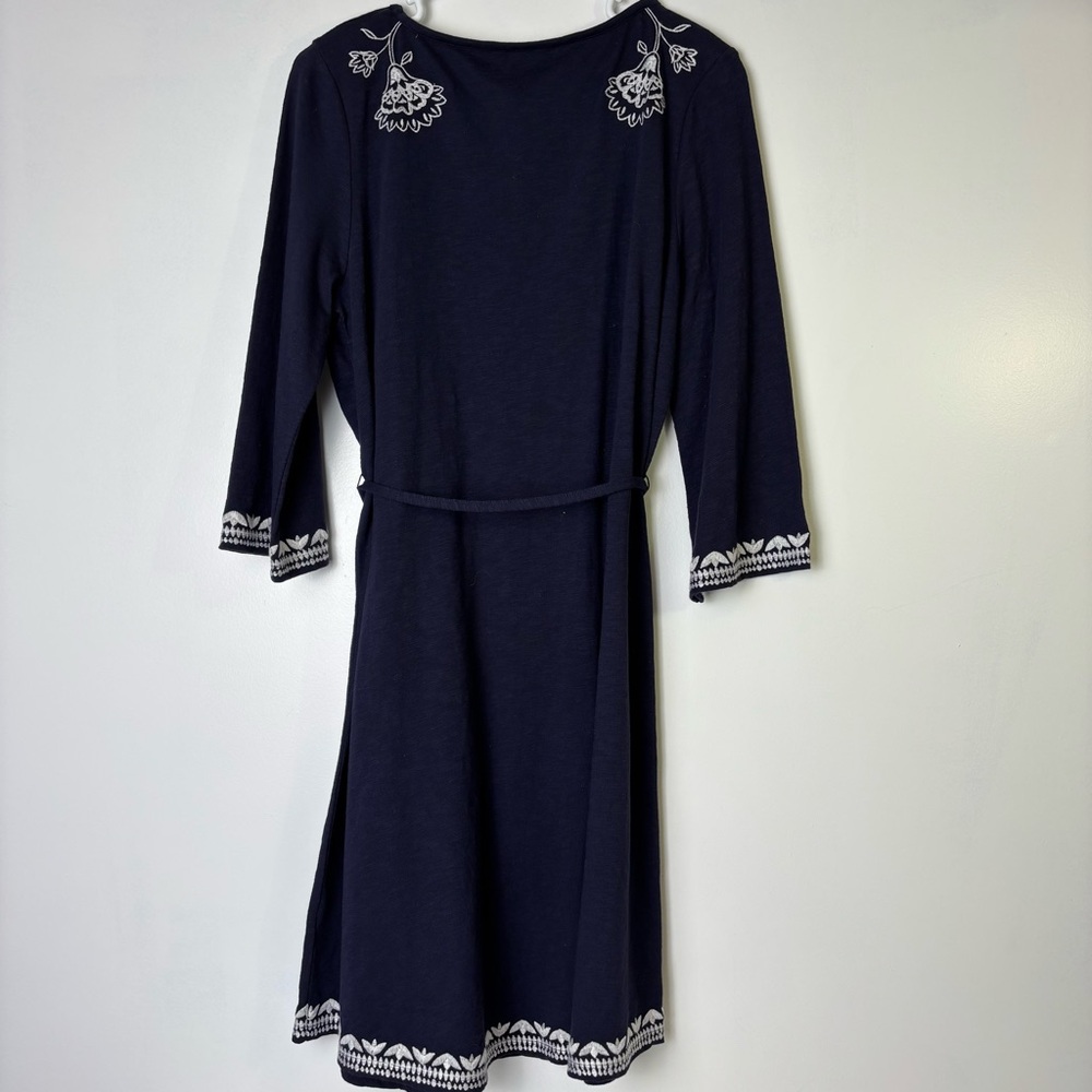 Boden Clemmie Navy Dress with White Floral Embroidery - Picture 3 of 6